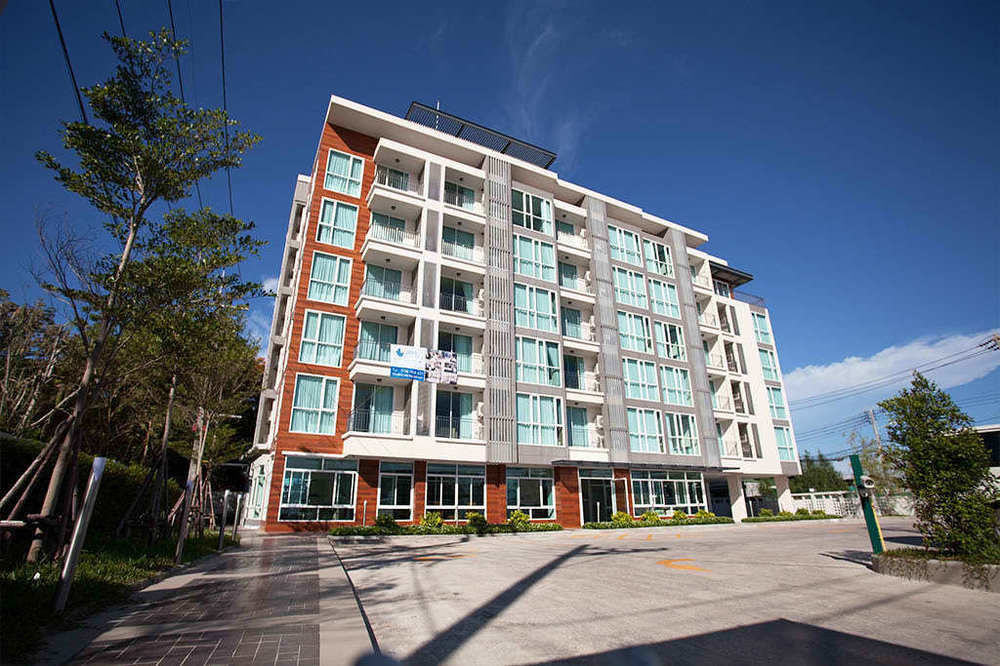 Bbg Seaside Luxurious Service Apartment Bangsaen Екстериор снимка