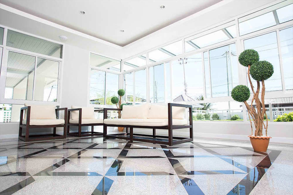 Bbg Seaside Luxurious Service Apartment Bangsaen Екстериор снимка