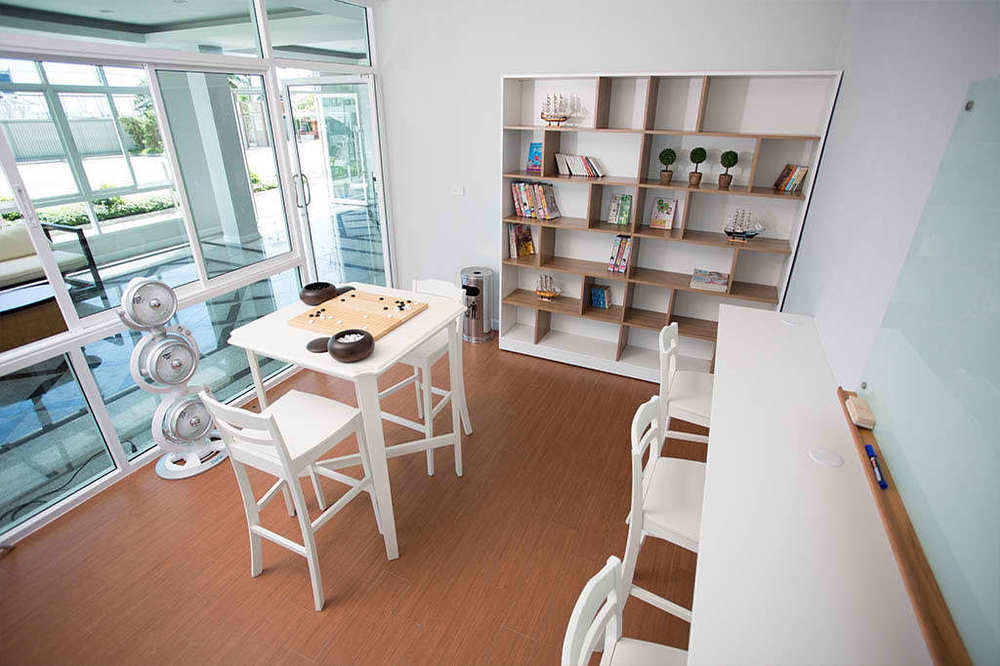 Bbg Seaside Luxurious Service Apartment Bangsaen Екстериор снимка